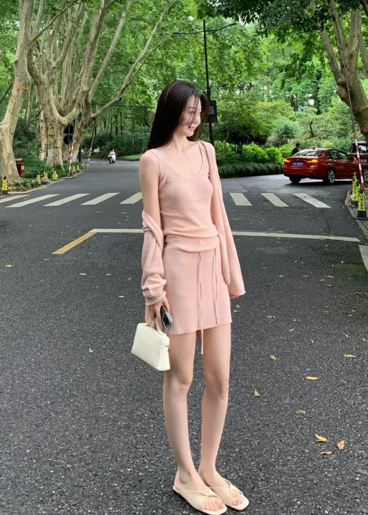 Elegant Slimming Three-Piece Knit Set in Old Money Style