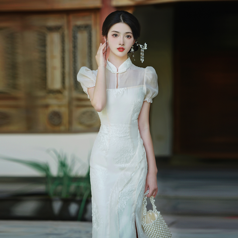Embroidered Sequin New Chinese Style Qipao Dress with Slit - Style 555e95