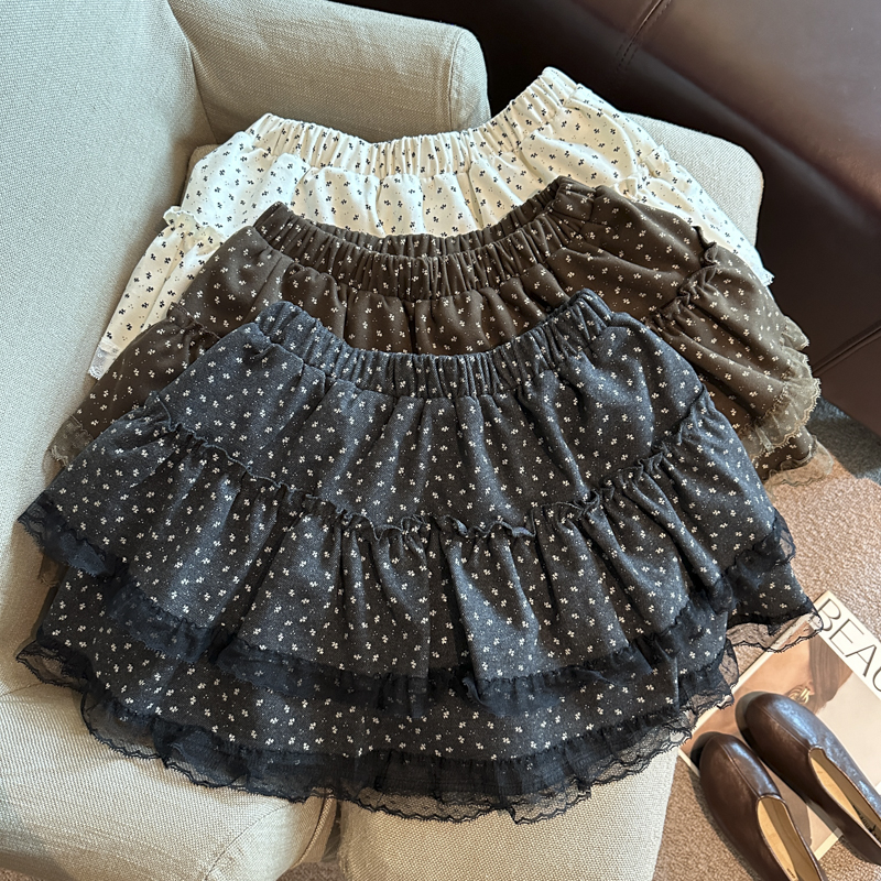 Retro Lace Spliced Floral Elastic High Waist Ruffle Wool Blend Mini Skirt Cake Skirt for Women