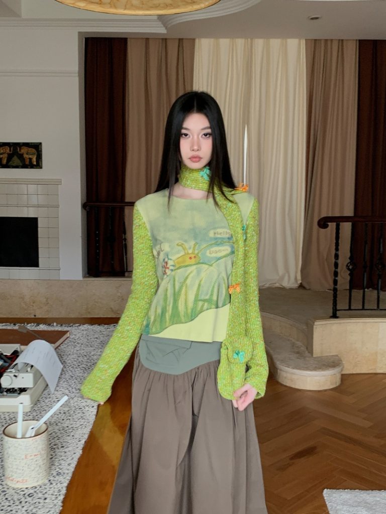 Snail Green Long Sleeve Knit Sweater with Scarf
