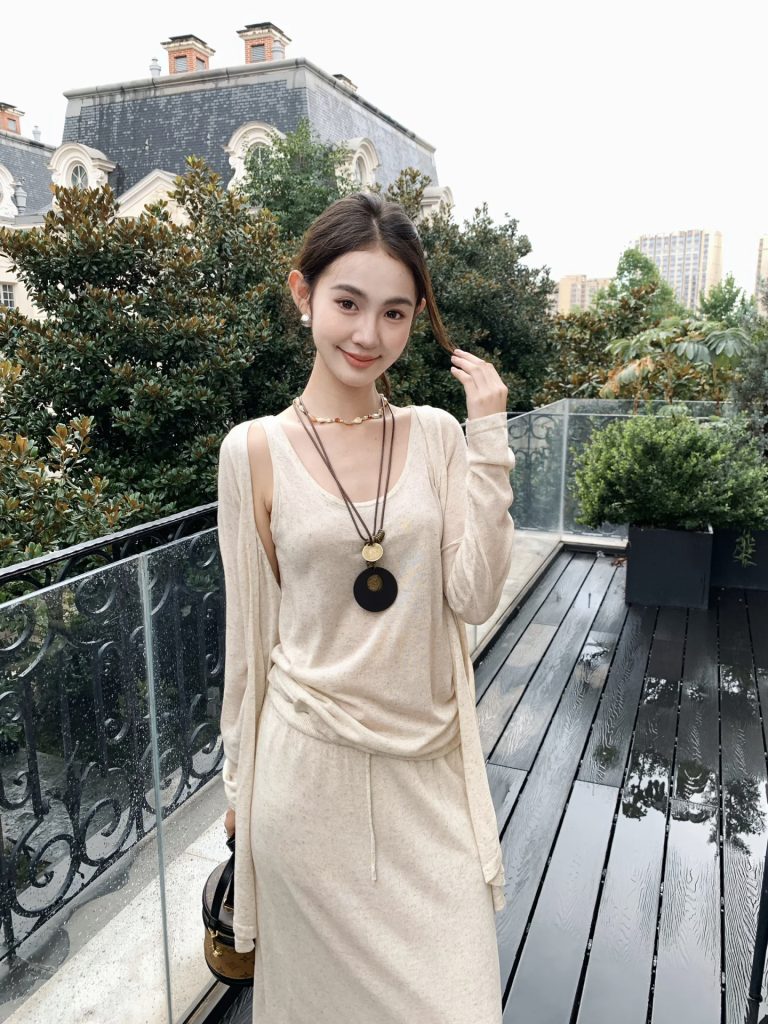 Women's White Knit Three-Piece Set 2025 Fall Viscose Cardigan Tank Top and Skirt